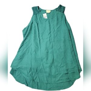 NWT Van Heusen Women's Tank Top - Size XL